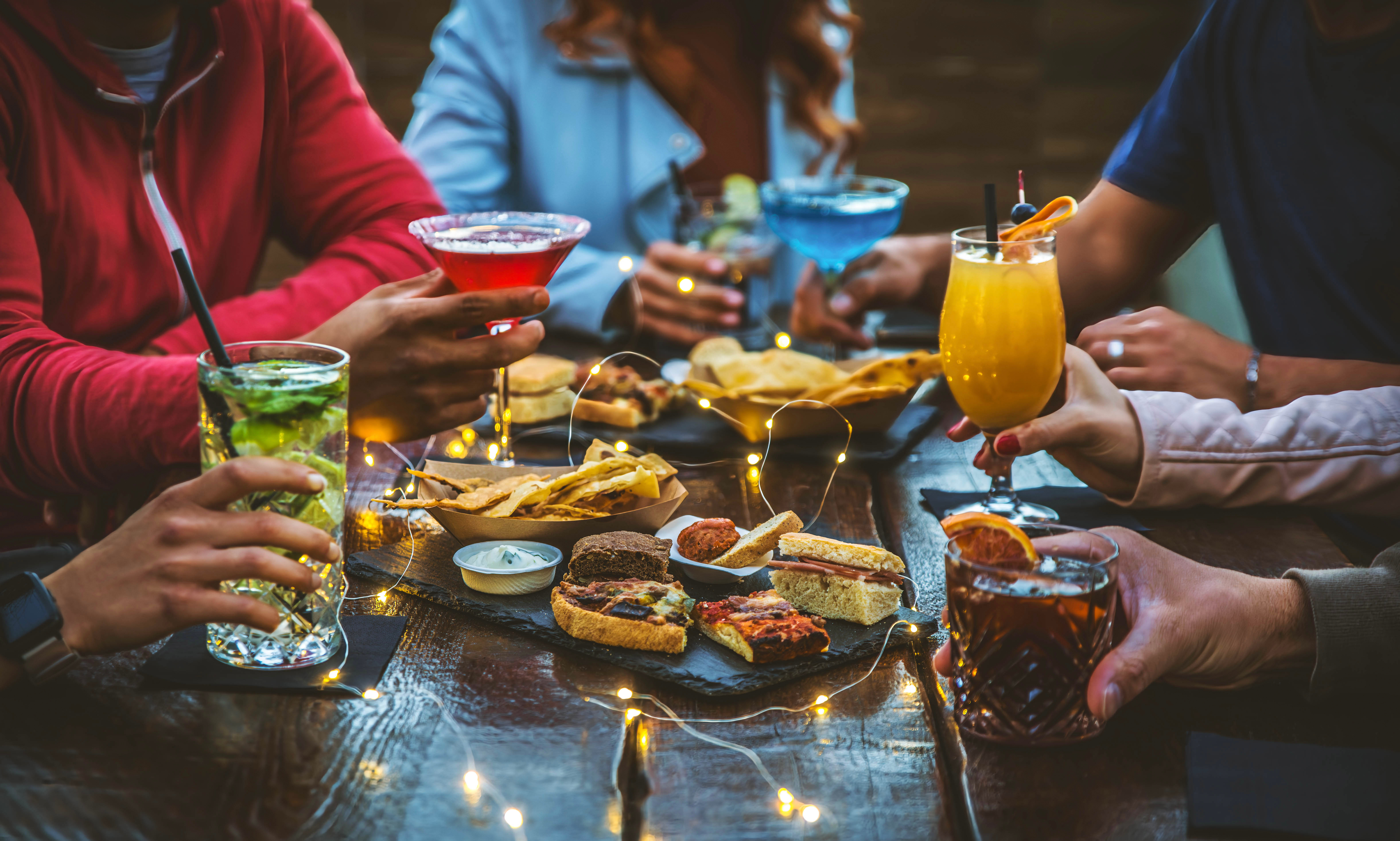 Buffalo Wild Wings Bottomless Apps Are Back — And You Have Until June 10 to Take Advantage