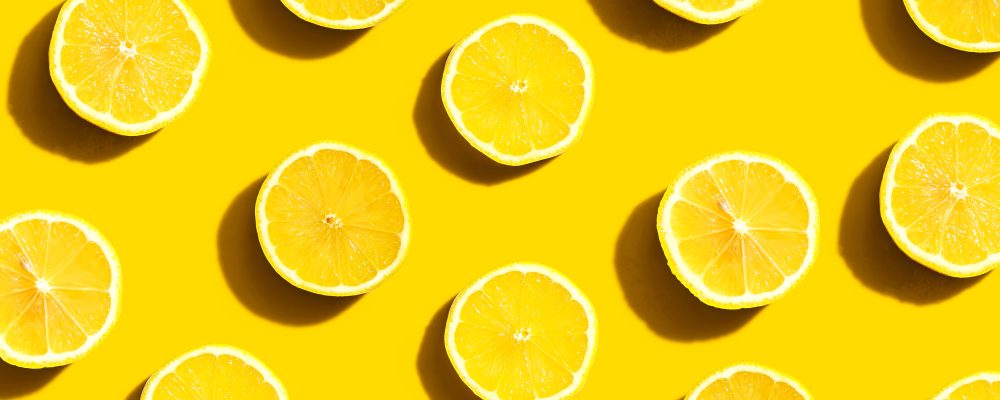 Fresh yellow lemons overhead view - flat lay